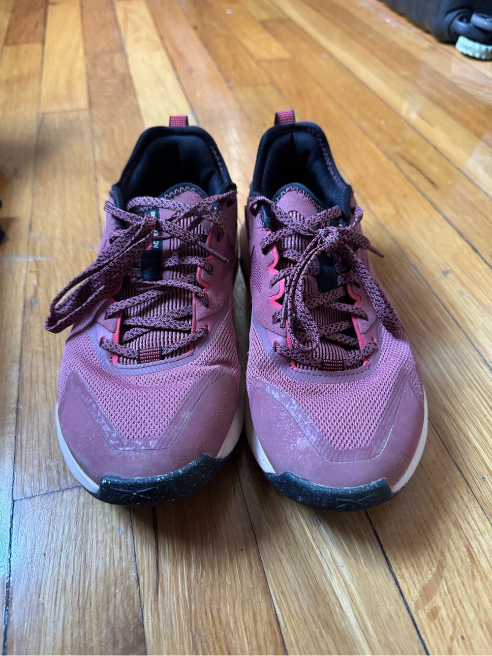 Women’s Reebok Nanoflex Adventure TR, women’s 6.5